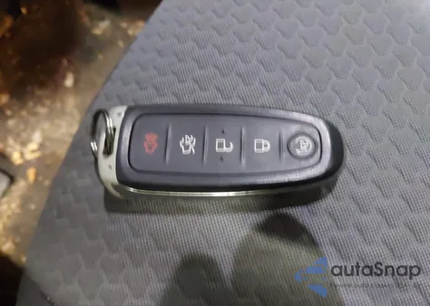 2019 Ford Escape Se from USA, damaged, VIN 1FMCU9GD1KUB85603